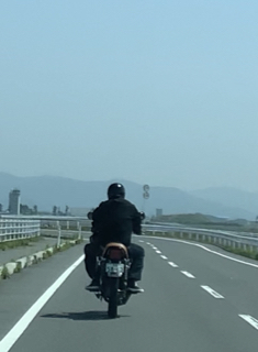 9BBDA8A5-2783-4210-B88C-ED22D68D4811.jpg